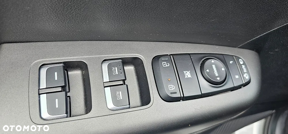 Kia Sportage 1.6 CRDI L 4WD - 11