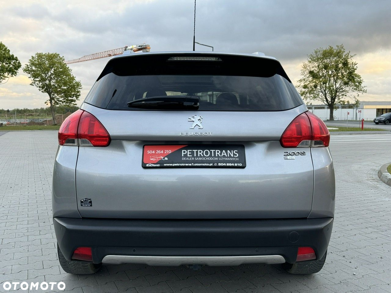 Peugeot 2008 - 10