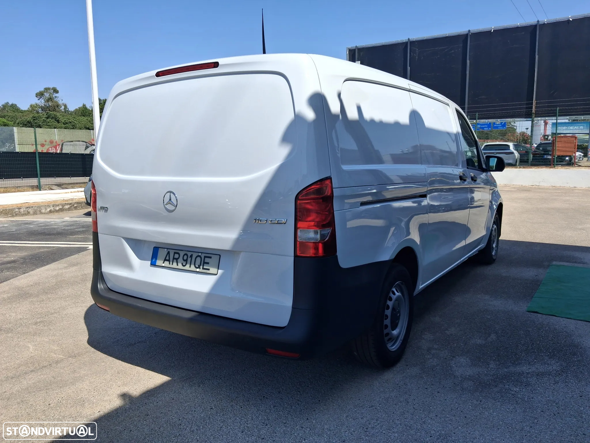 Mercedes-Benz Vito 110 CDI Furgão Standard - 4