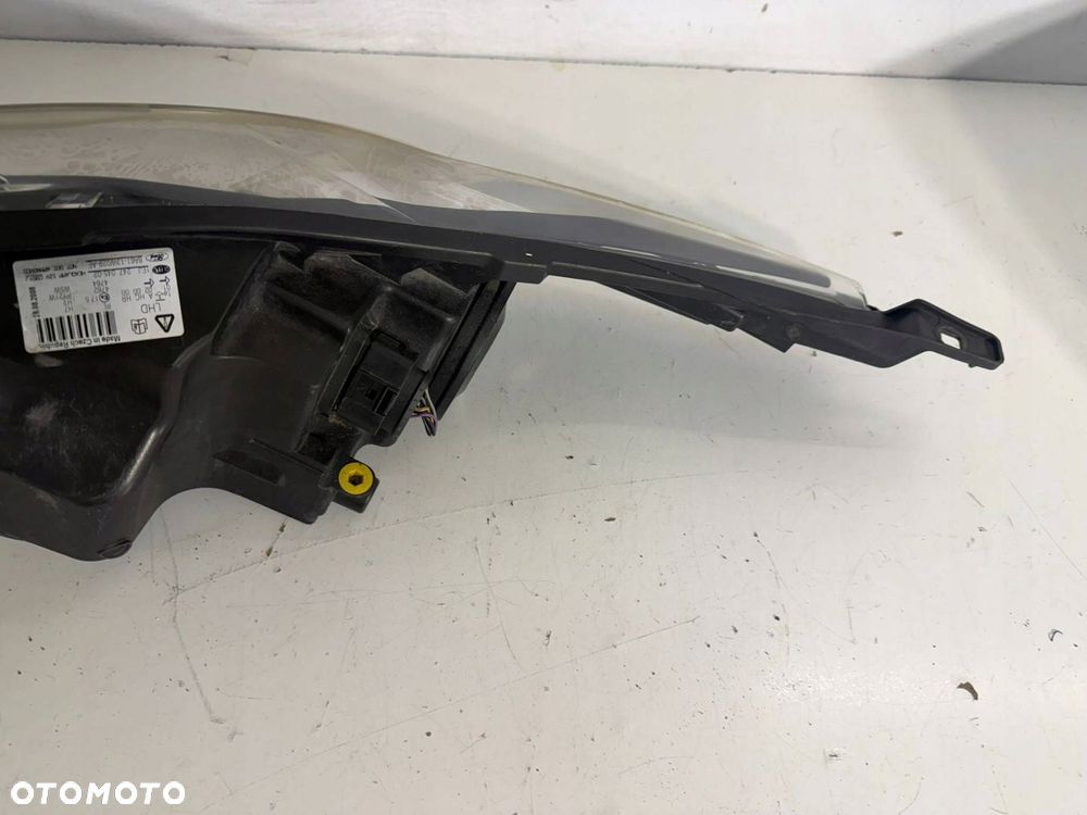 lampa prawy przód prawa przednia ford fiesta mk7 eu - 11