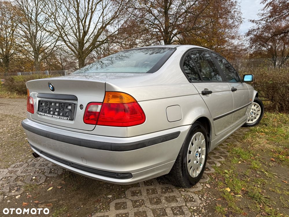 BMW Seria 3 316i - 6