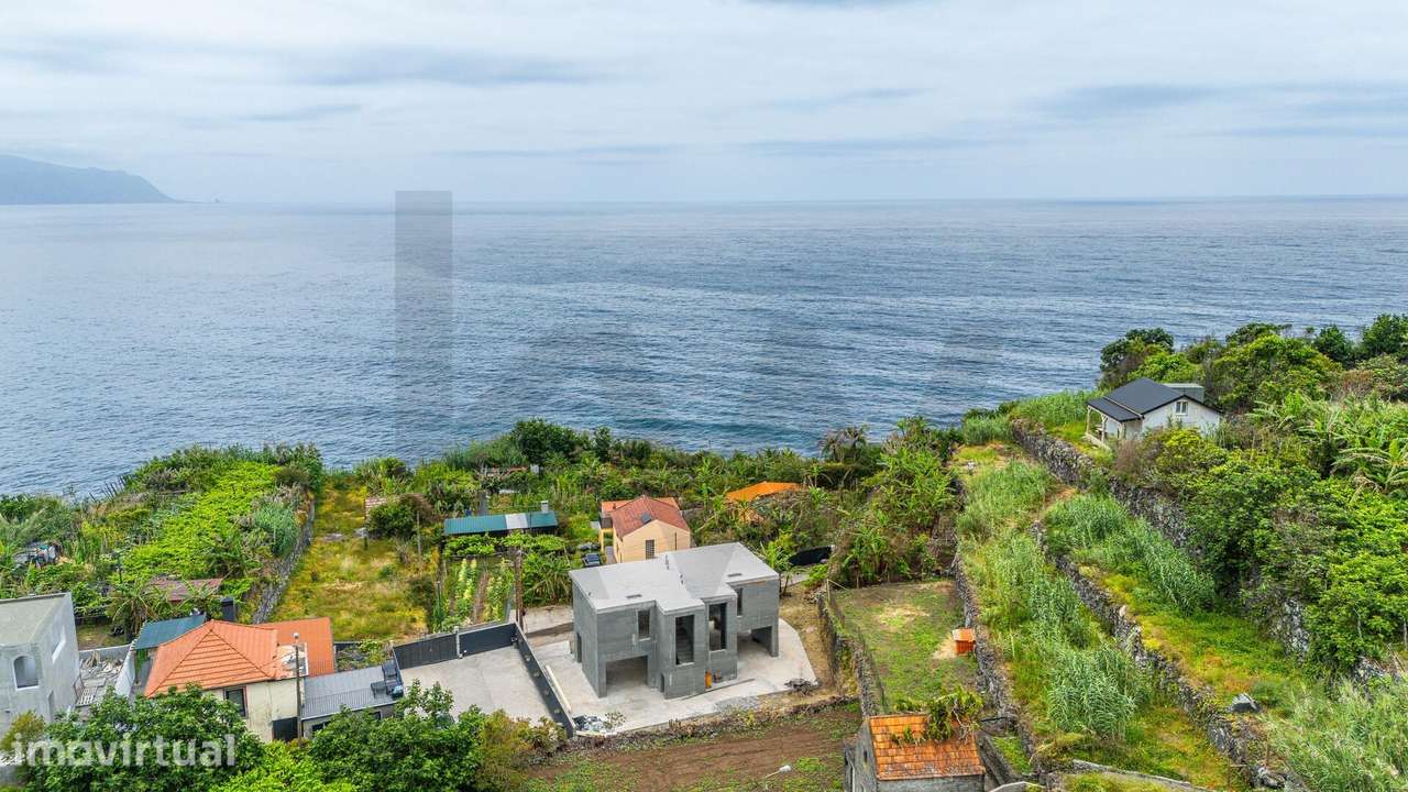 Moradia T2 Contemporânea Entregue Pronta a Habitar | Ponta Delgada – S - Grande imagem: 4/34