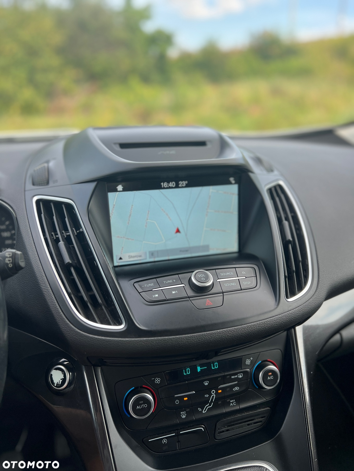 Ford C-MAX 1.5 TDCi Edition - 17