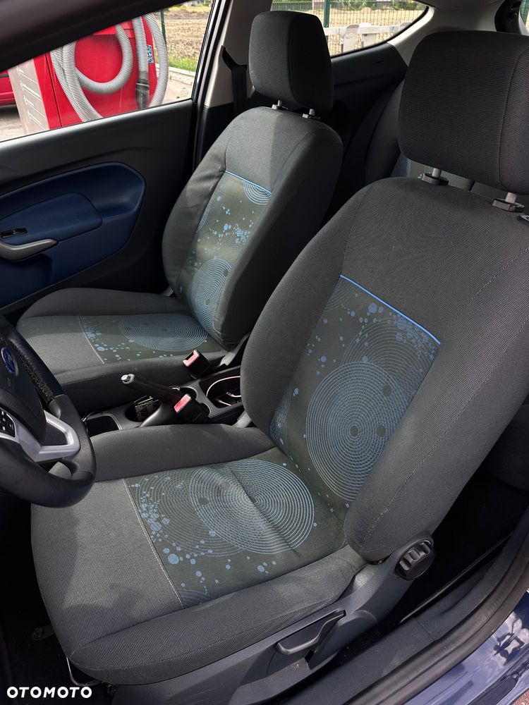 Ford Fiesta 1.6 TDCi Sport - 29