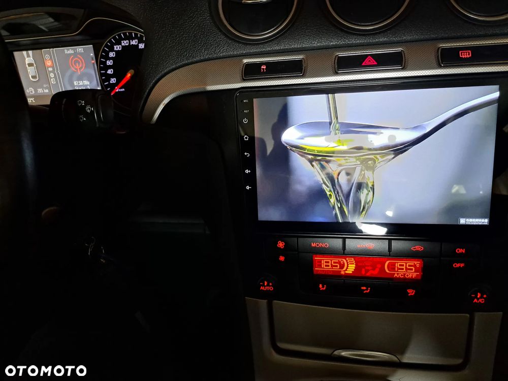 Ford Galaxy 2.0 TDCi Platinium X (Titanium) - 31