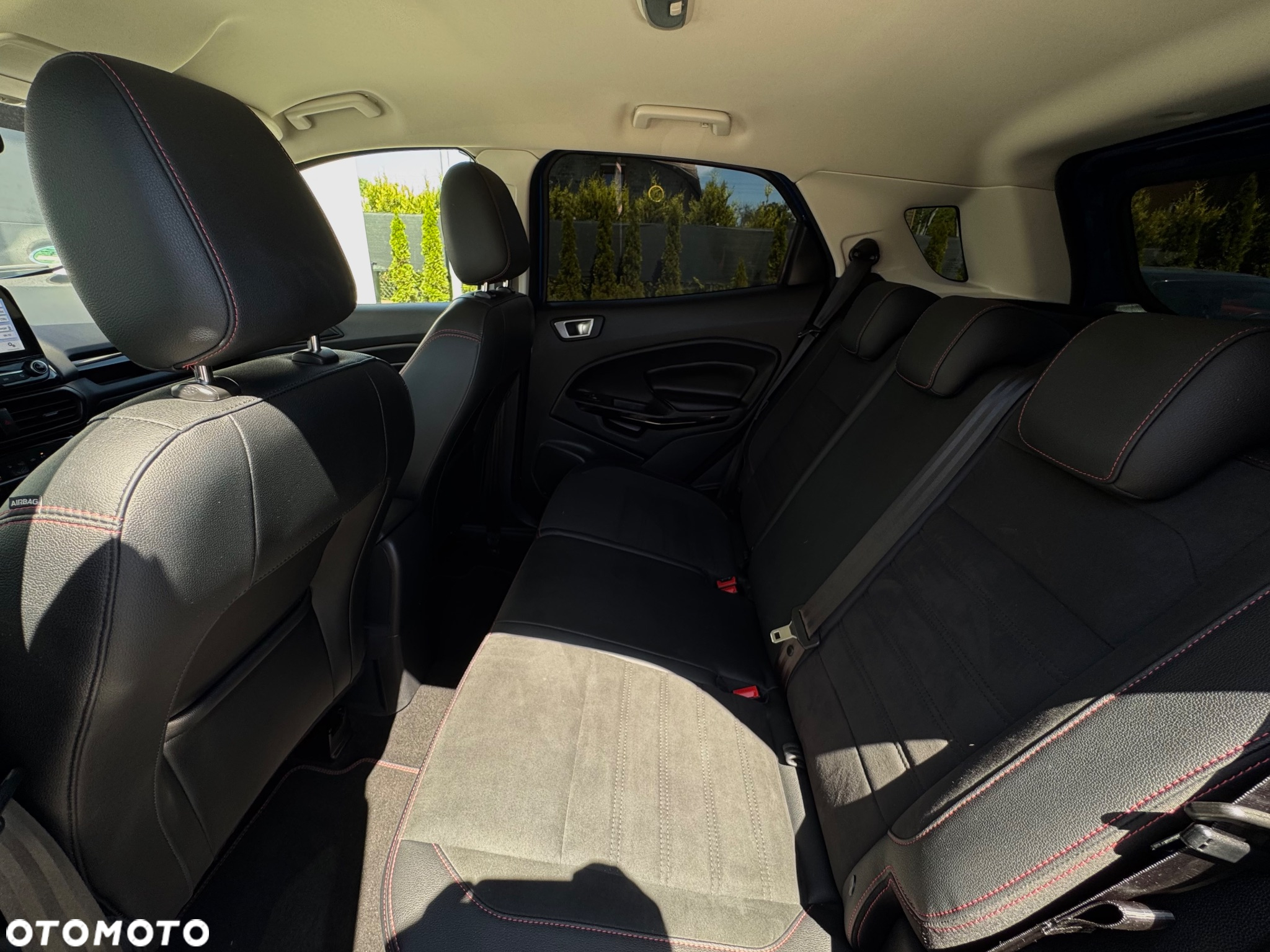 Ford EcoSport 1.0 EcoBoost ST-LINE - 32