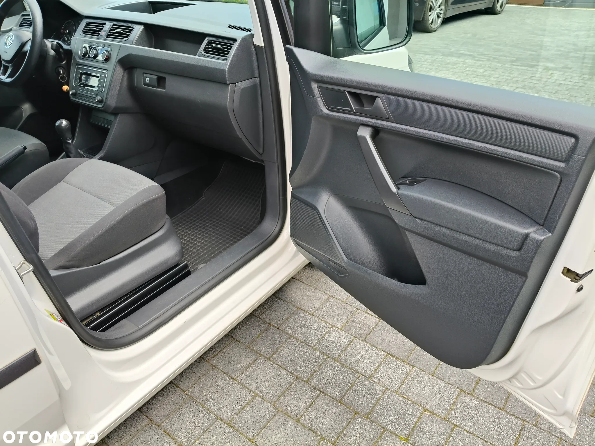 Volkswagen Caddy - 14