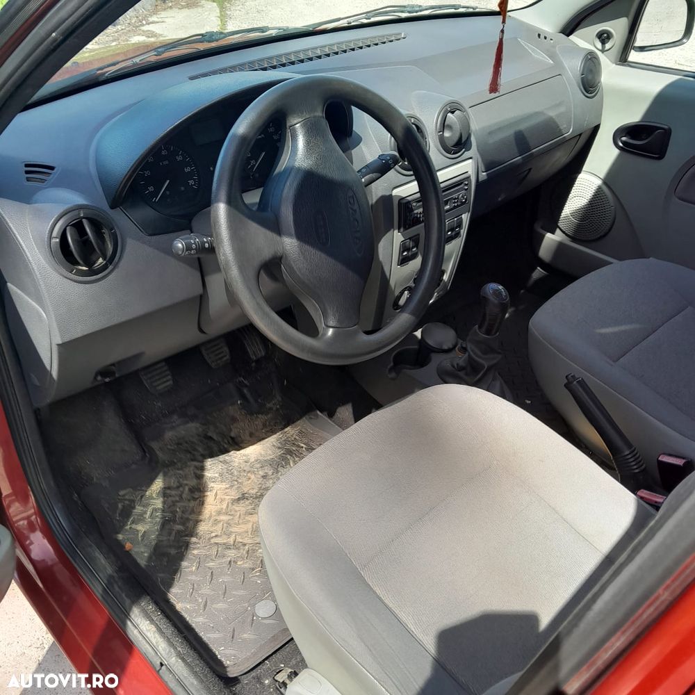 Dacia Logan 1.4 MPI Preference - 12