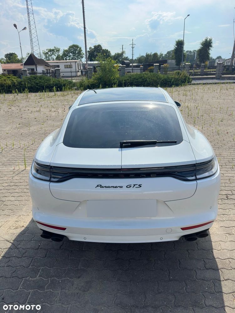 Porsche Panamera GTS - 23