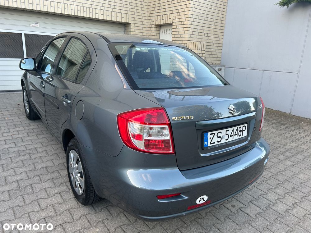Suzuki SX4 - 5