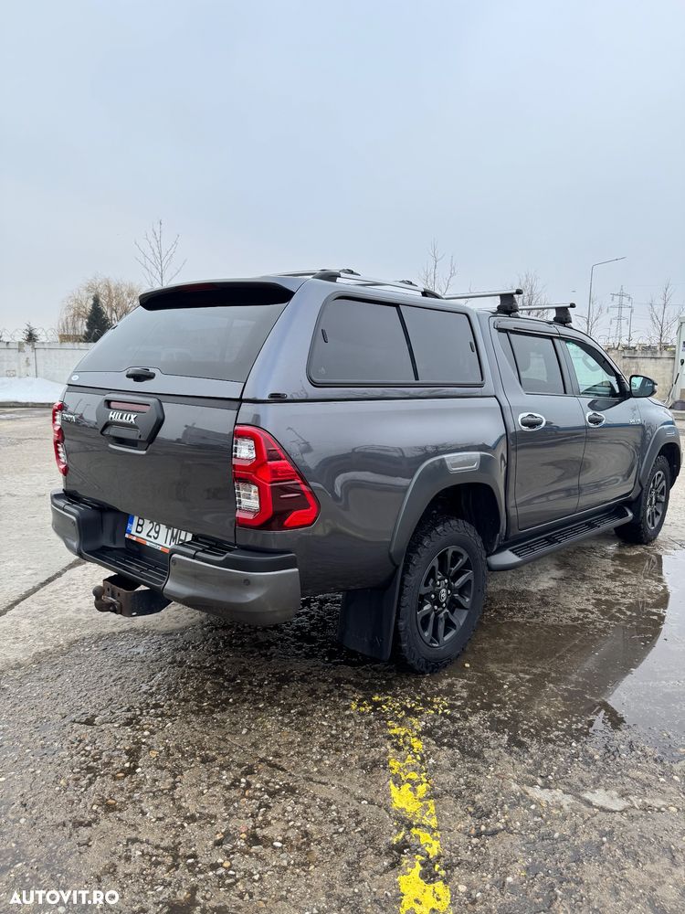 Toyota Hilux 2.8D 204CP 4x4 Double Cab AT Invincible - 4