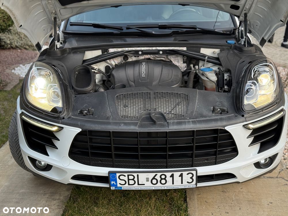 Porsche Macan Standard - 16