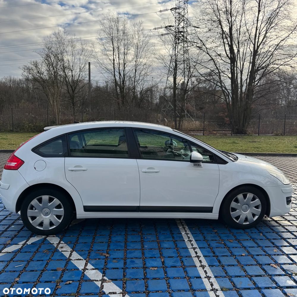 Citroën C4 1.4 16V Equilibre - 7
