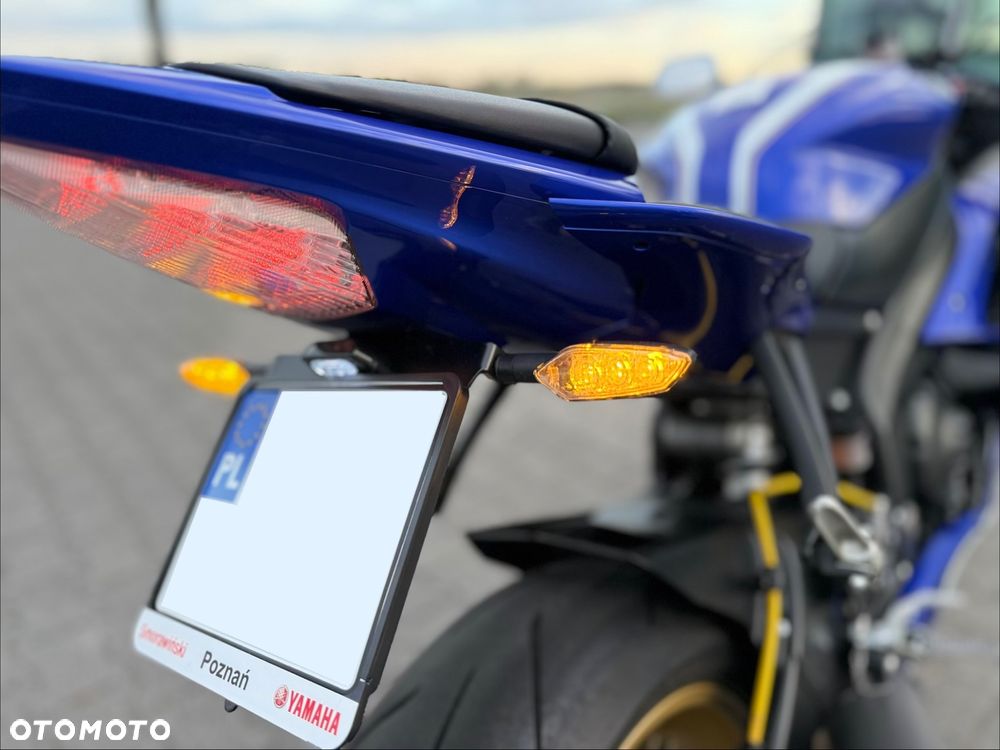 Yamaha R6 - 14