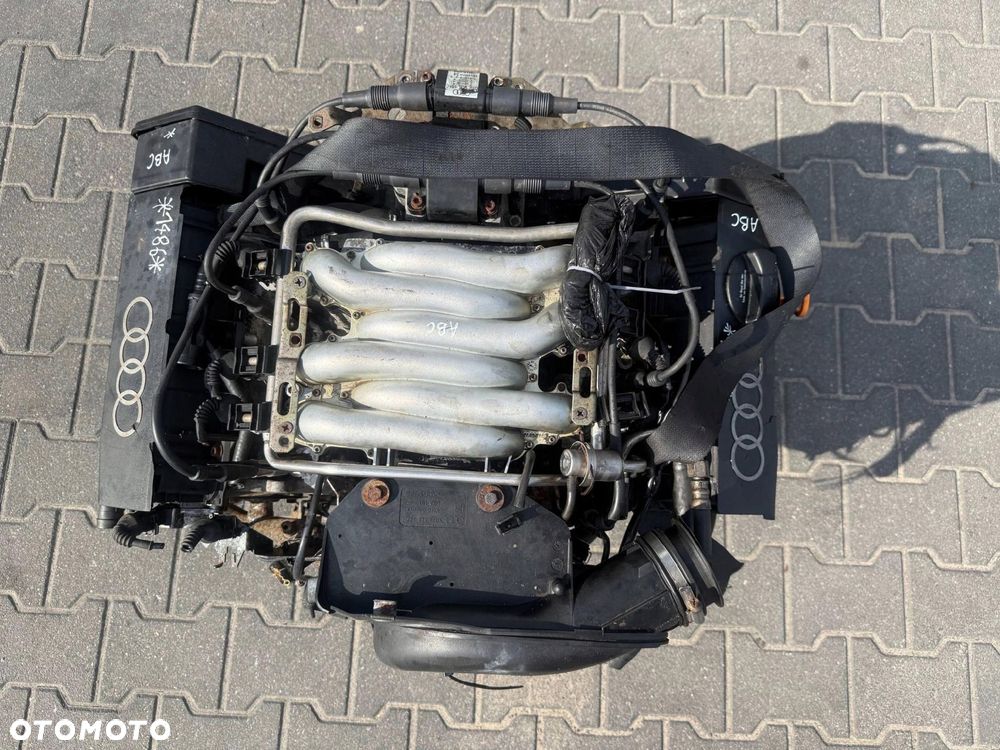 SILNIK 2.6 V6 ABC AUDI A4 B5 2000 - 5