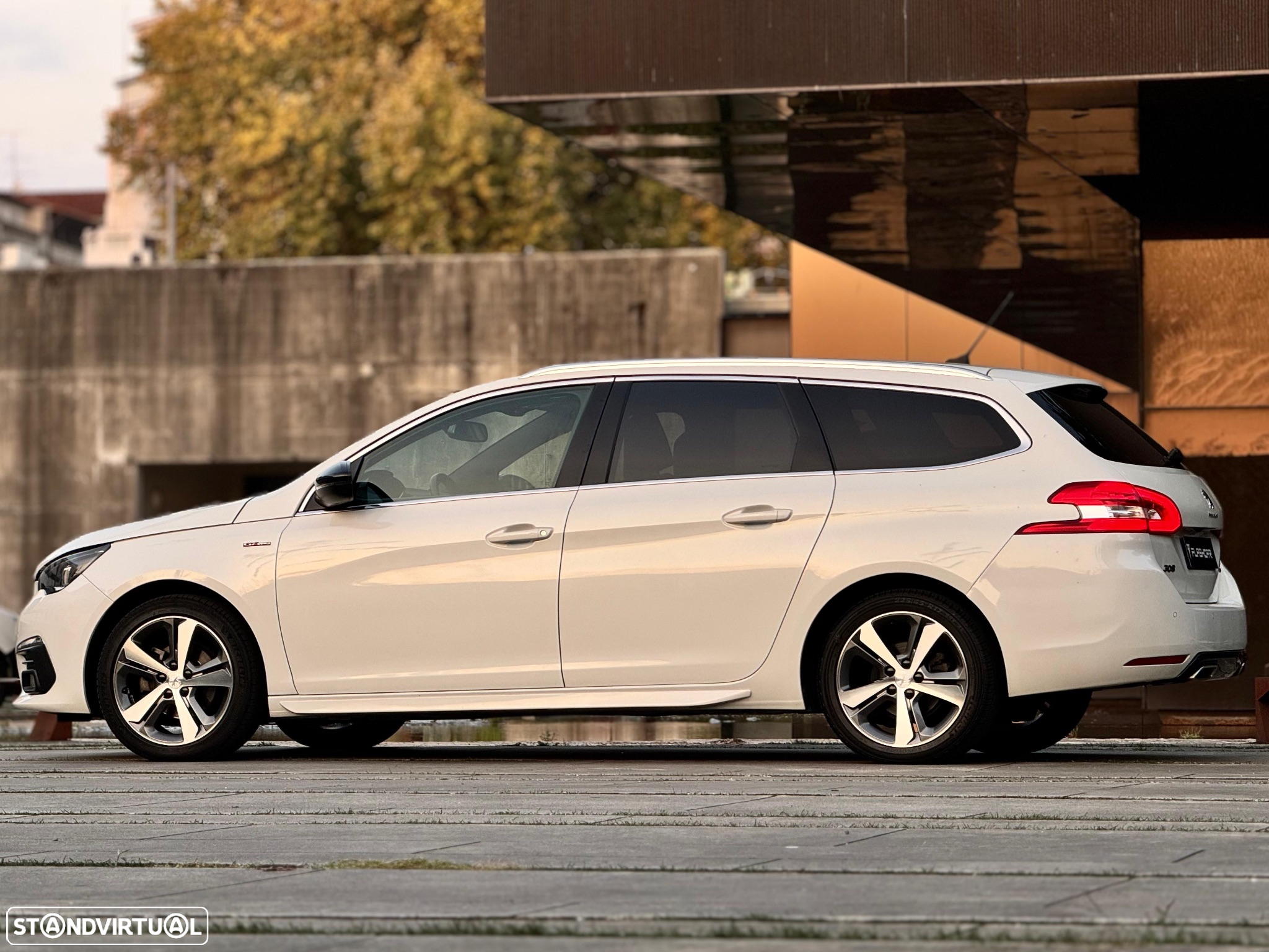 Peugeot 308 SW 1.5 BlueHDi GT Line - 15