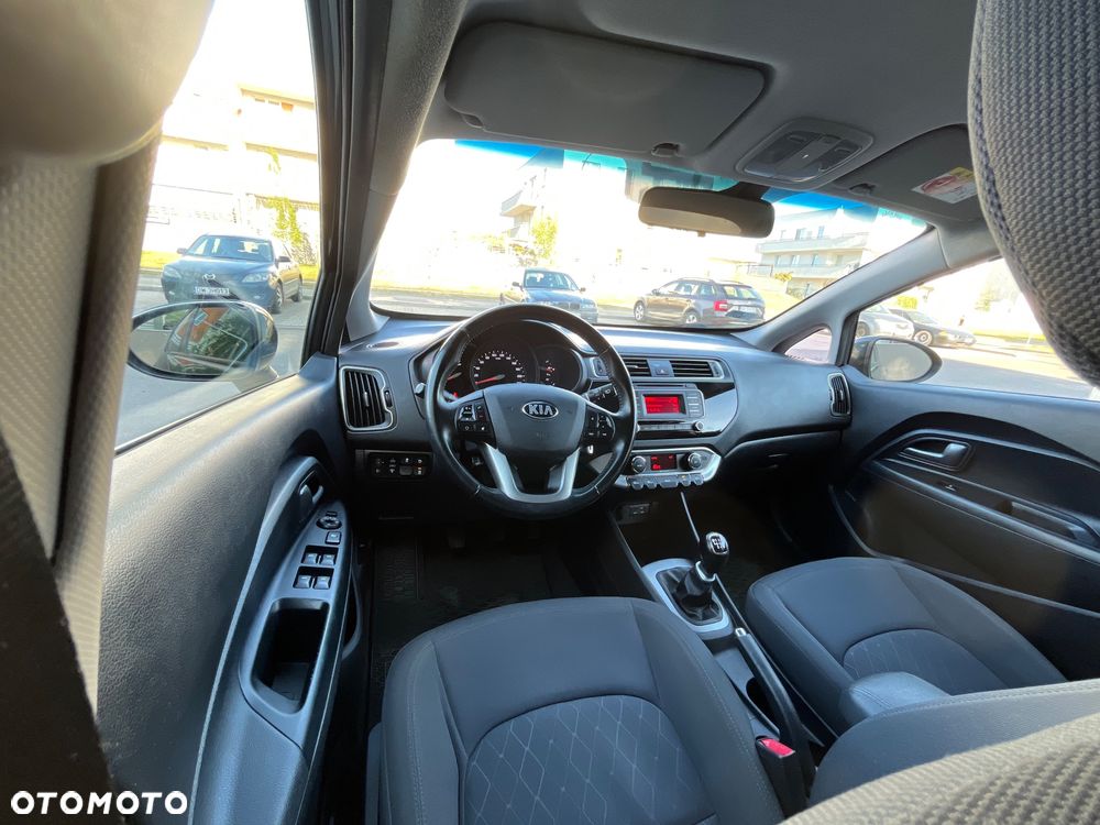 Kia Rio 1.4 Business Line - 27