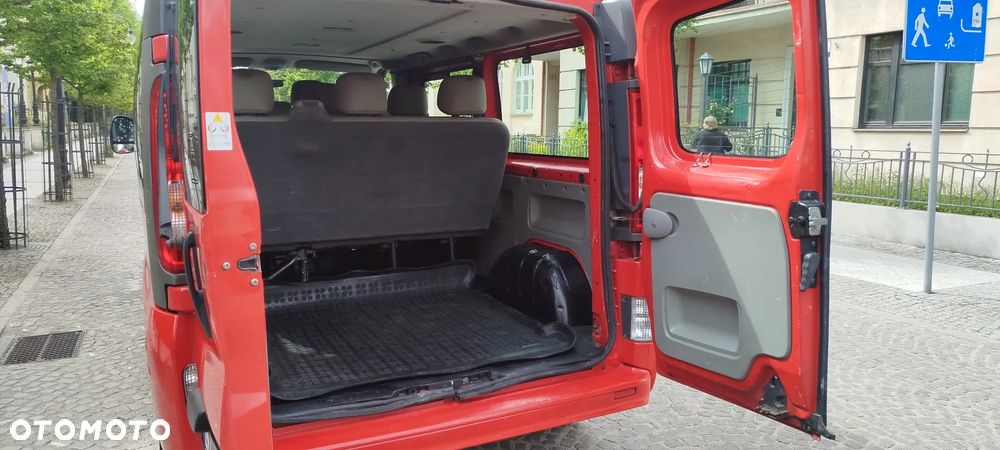 Renault Trafic - 19