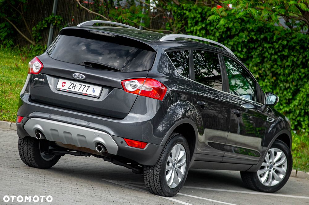 Ford Kuga 2.5 4x4 Titanium - 11