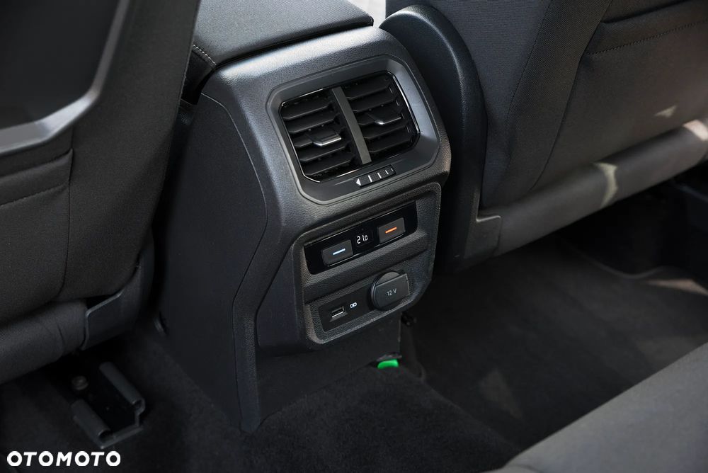 Volkswagen Tiguan 2.0 TDI SCR Elegance - 22