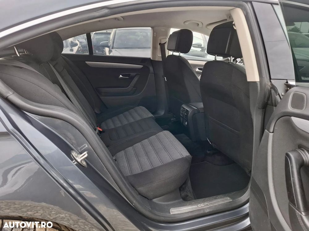 Volkswagen Passat CC 2.0 TDI BlueMotion Technology DSG - 9