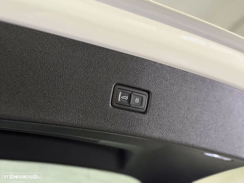 Audi SQ8 TFSI quattro Tiptronic - 26