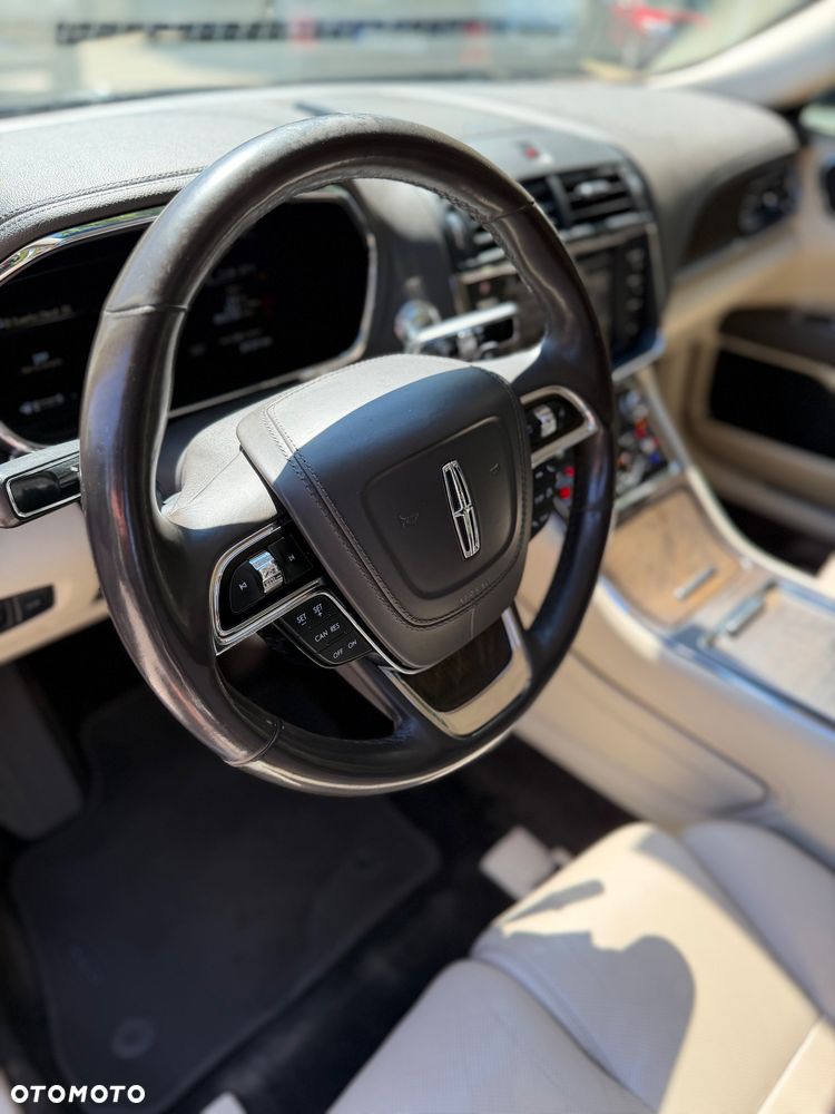 Lincoln Continental - 28