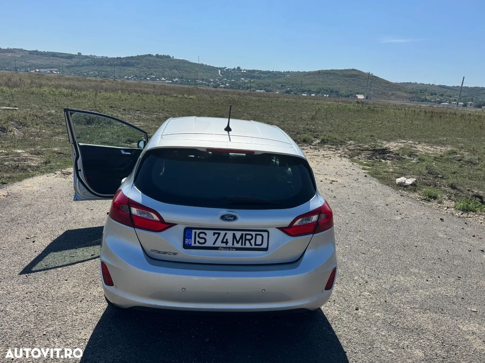 Ford Fiesta 1.1 Titanium - 8