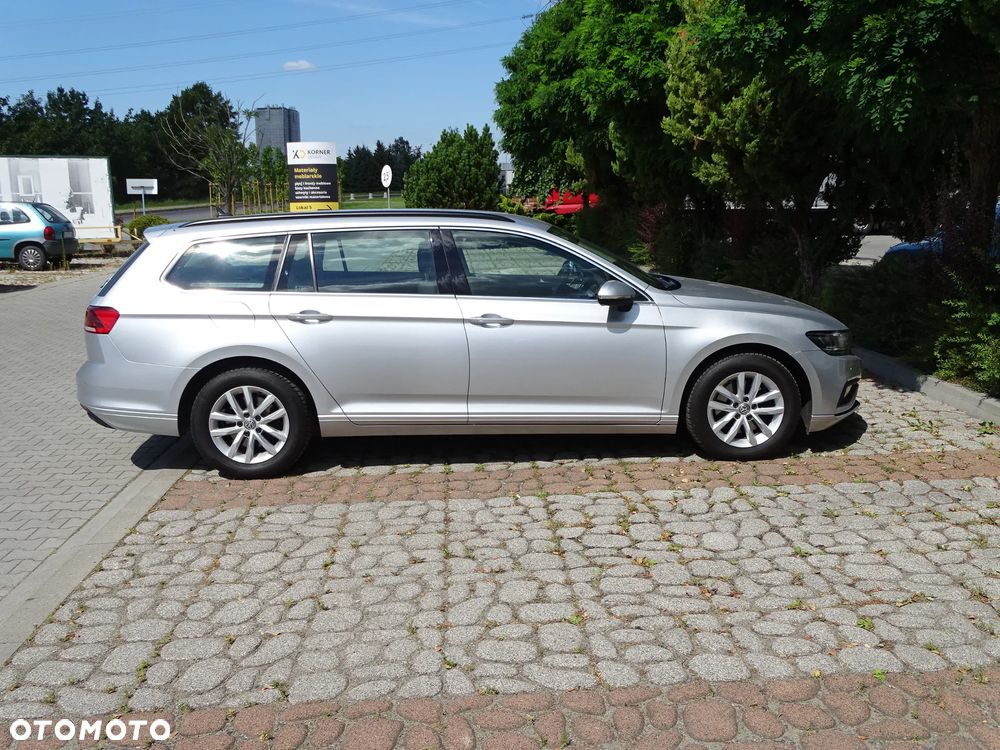 Volkswagen Passat 1.5 TSI EVO Comfortline DSG - 4