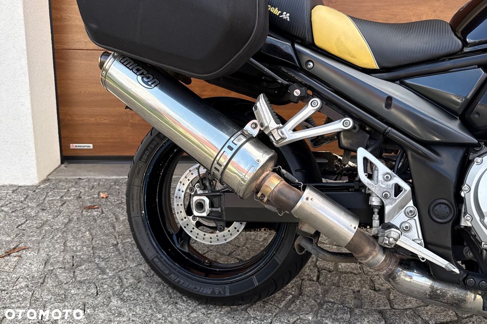 Suzuki Bandit - 10
