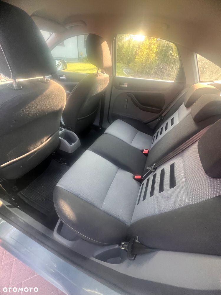 Ford Focus 1.6 TDCi cDPF Trend - 5