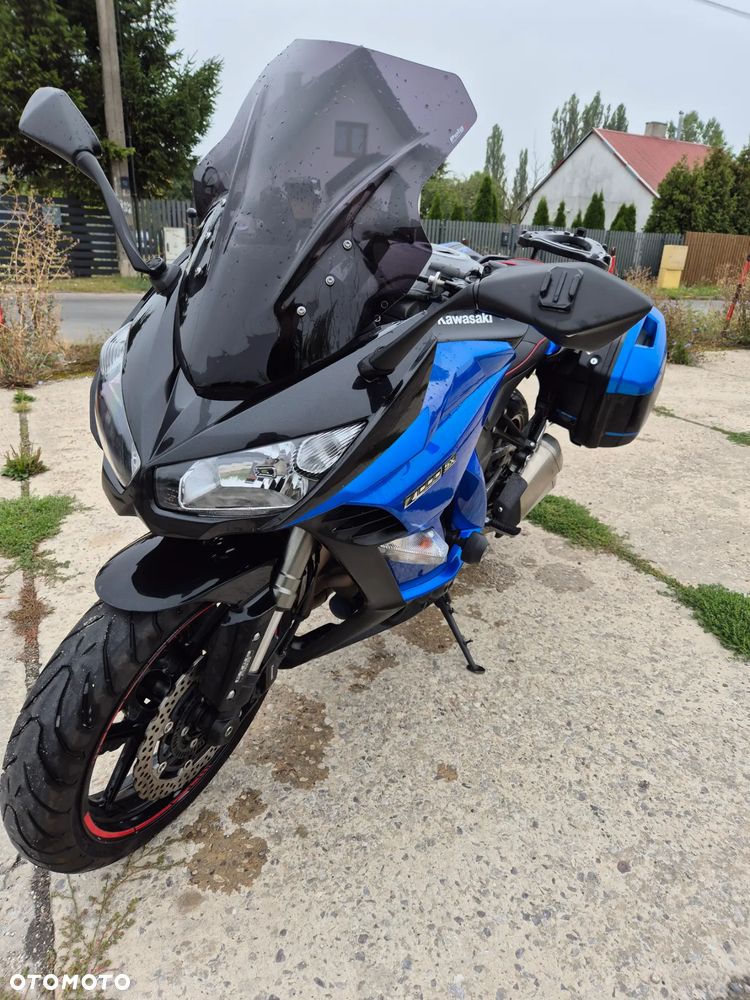 Kawasaki Ninja 1000 SX - 13