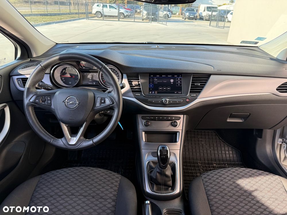 Opel Astra 1.2 T Edition S&S - 21