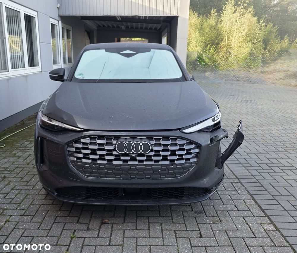 Audi Q5 Sportback - 3