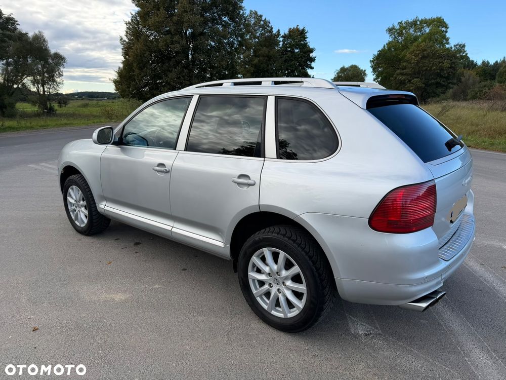 Porsche Cayenne - 7