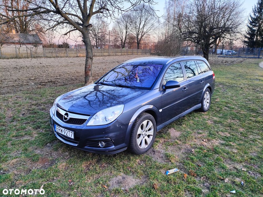 Opel Vectra 1.9 CDTI Cosmo - 17