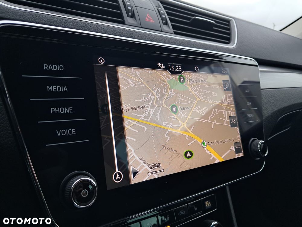 Skoda Superb 2.0 TSI Style DSG - 11