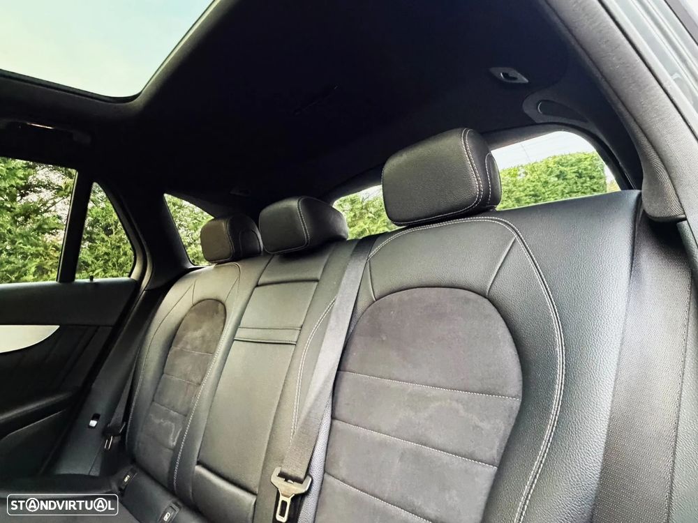 Mercedes-Benz GLC 220 d 4Matic 9G-TRONIC AMG Line - 25