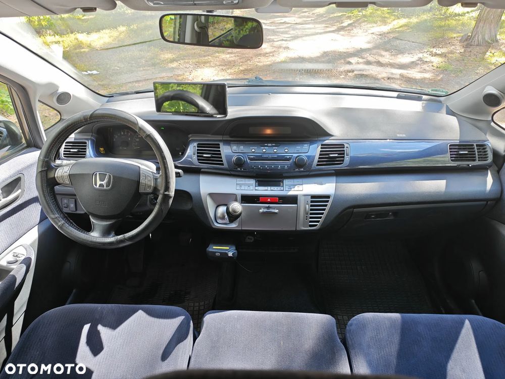 Honda FR-V 1.8 Comfort - 11