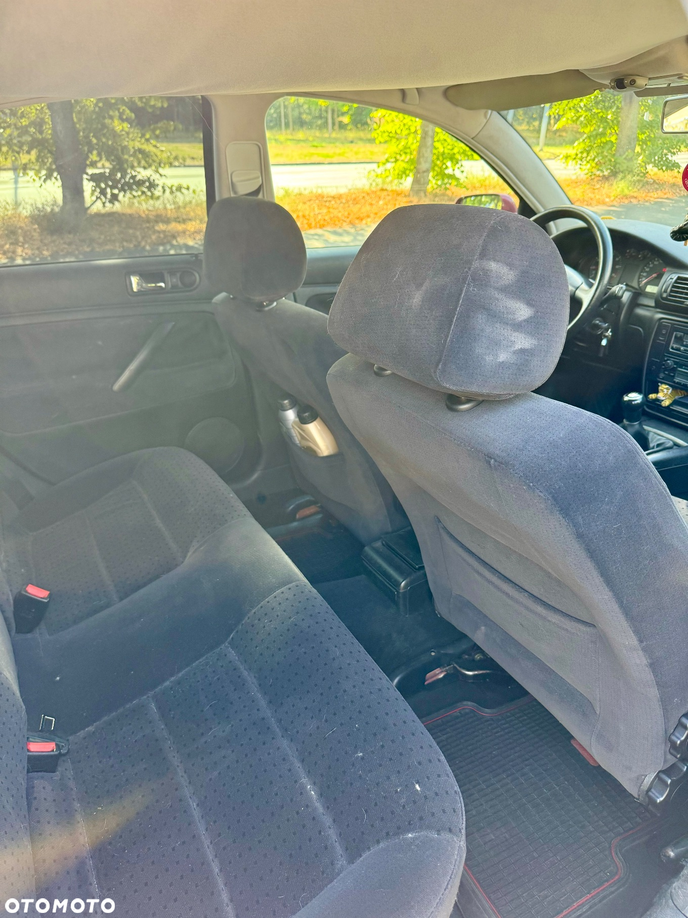 Volkswagen Passat 1.6 Comfortline - 31