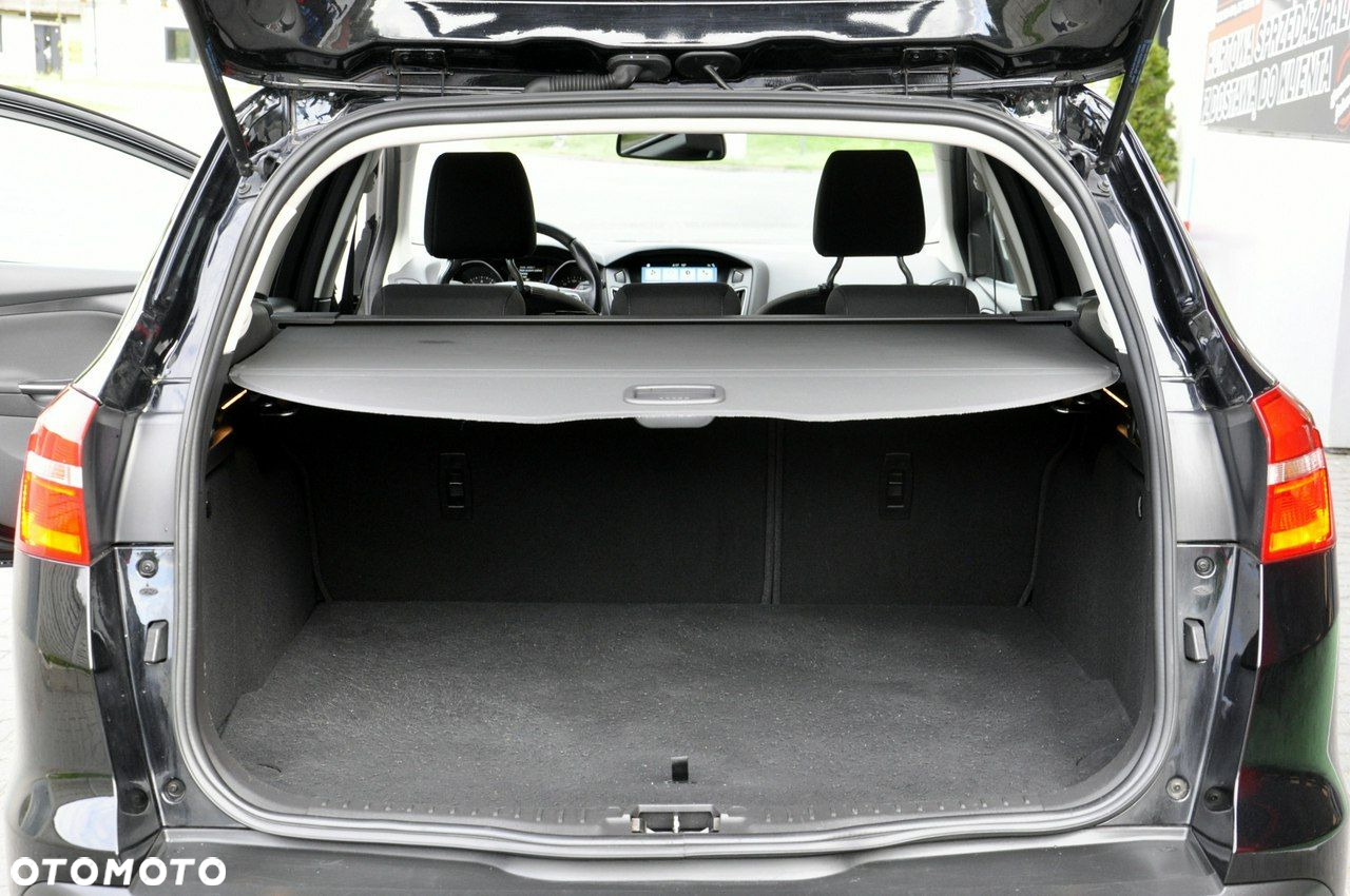 Ford Focus Turnier 1.5 EcoBoost Start-Stopp-System TITANIUM - 15