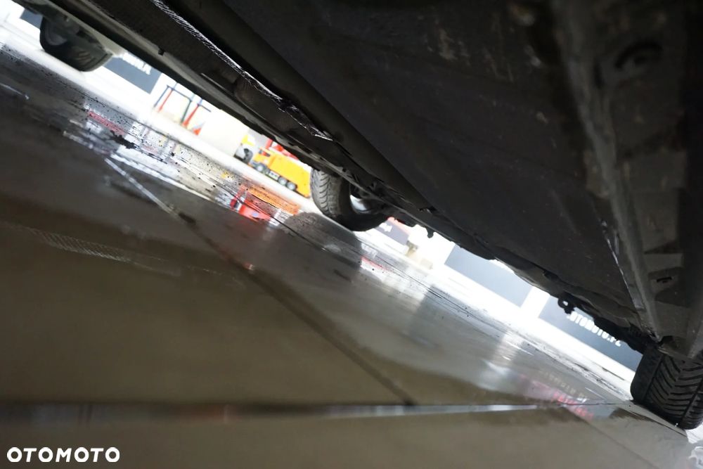 Volvo V50 D2 Kinetic - 14