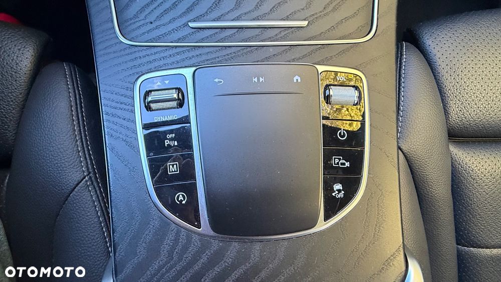 Mercedes-Benz GLC 200 d 4-Matic Business Edition - 29