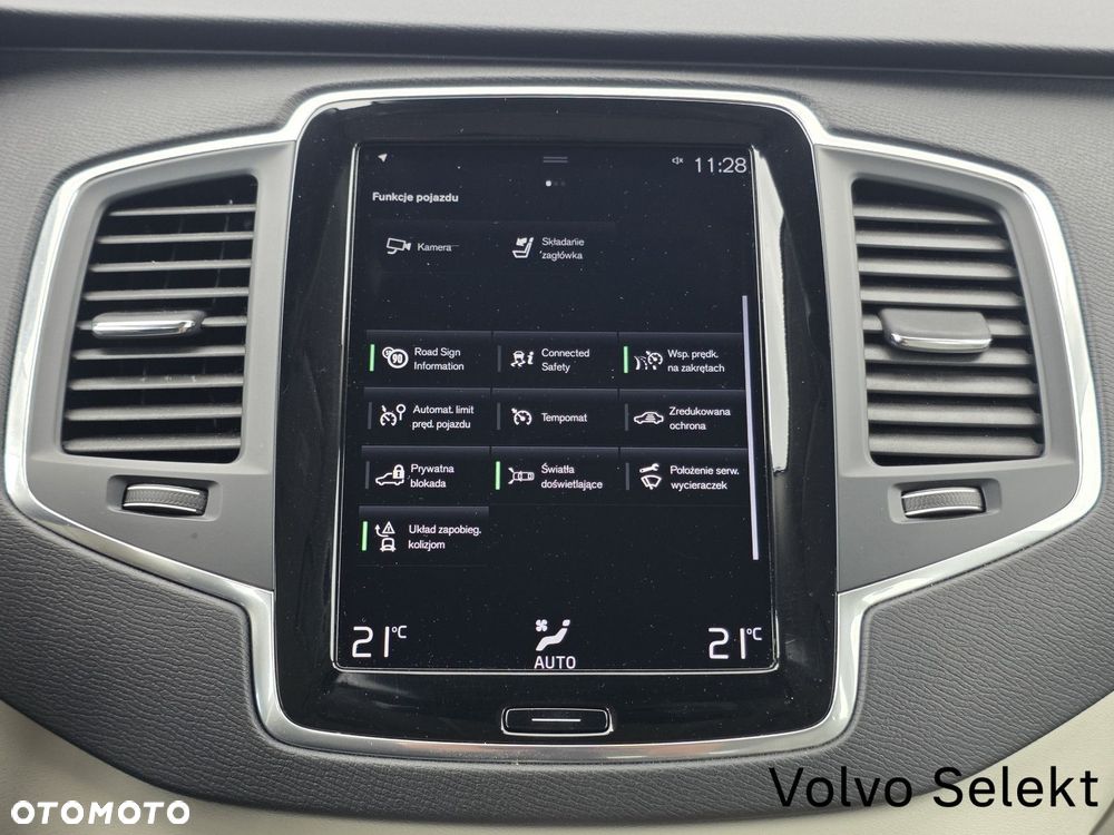 Volvo XC 90 - 26