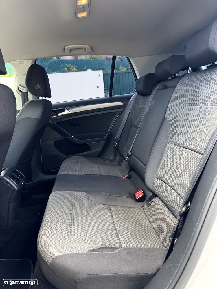VW Golf 1.2 TSi Confortline BlueMotion - 10