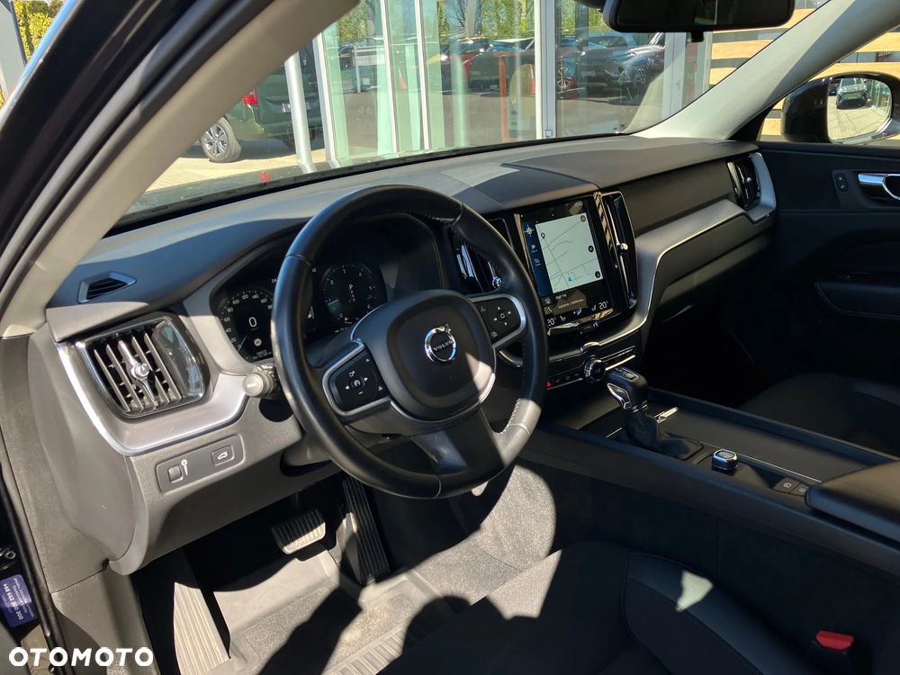 Volvo XC 60 D4 AWD Momentum - 31