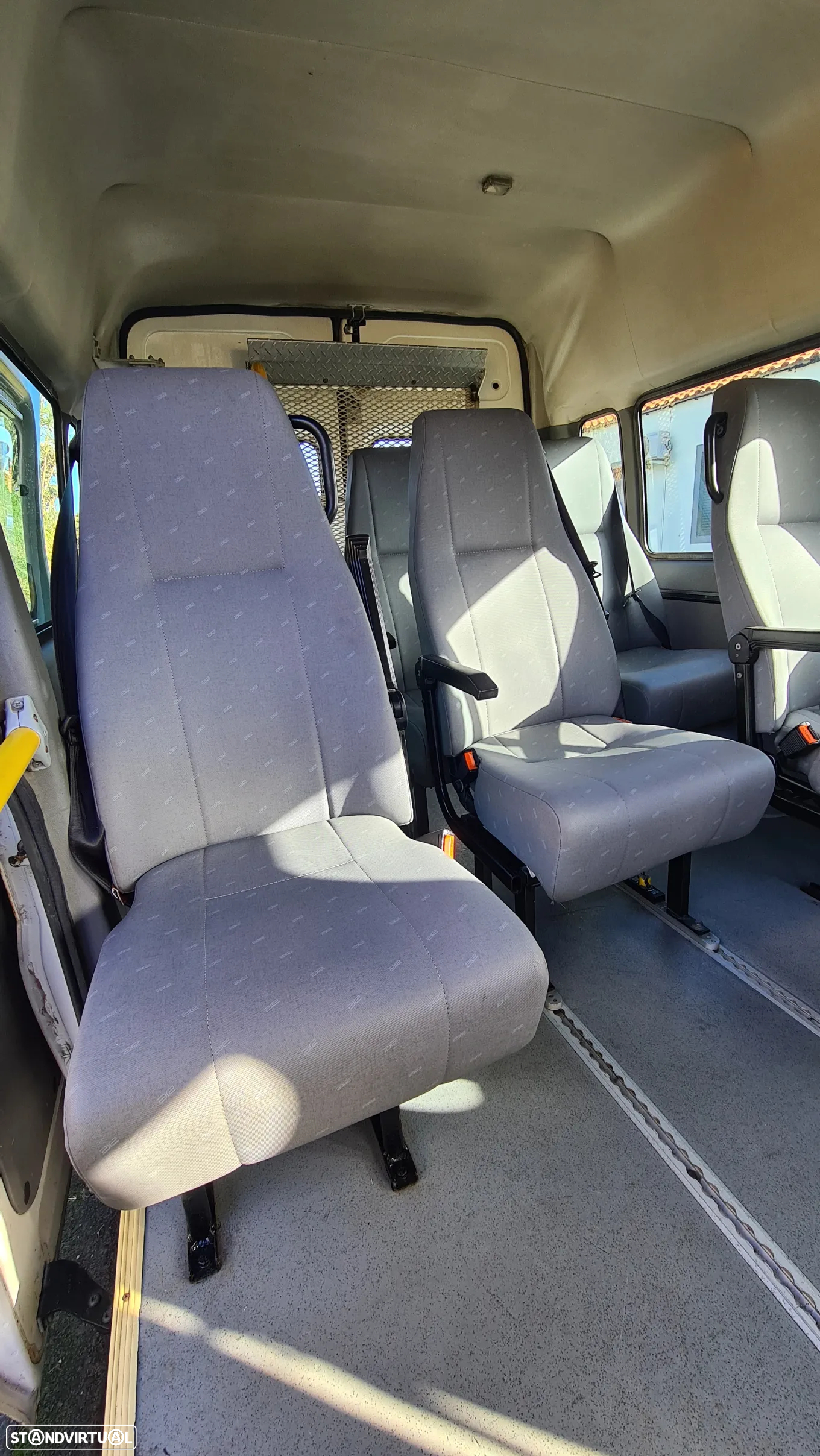 Ford Transit - 2