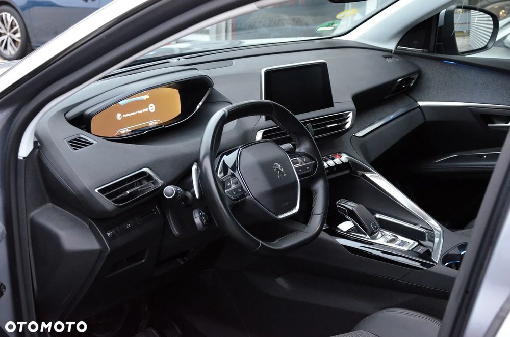 Peugeot 5008 BlueHDi 130 EAT8 Allure - 12