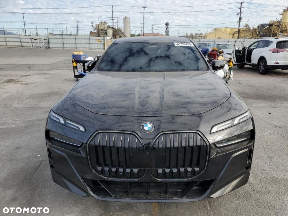 BMW Seria 7 - 6