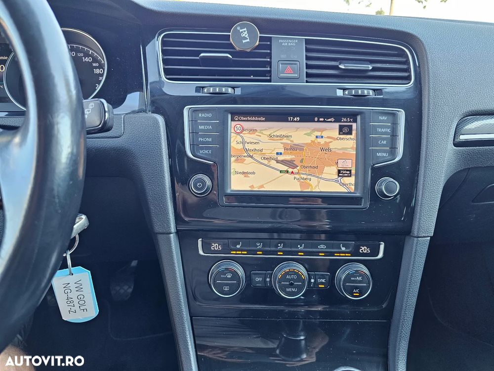 Volkswagen Golf 1.6 TDI DPF BMT Highline - 9